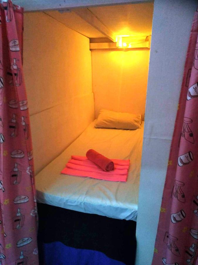 Wild & Wandering Backpacker Hostel & Bar Haad Rin Oda fotoğraf
