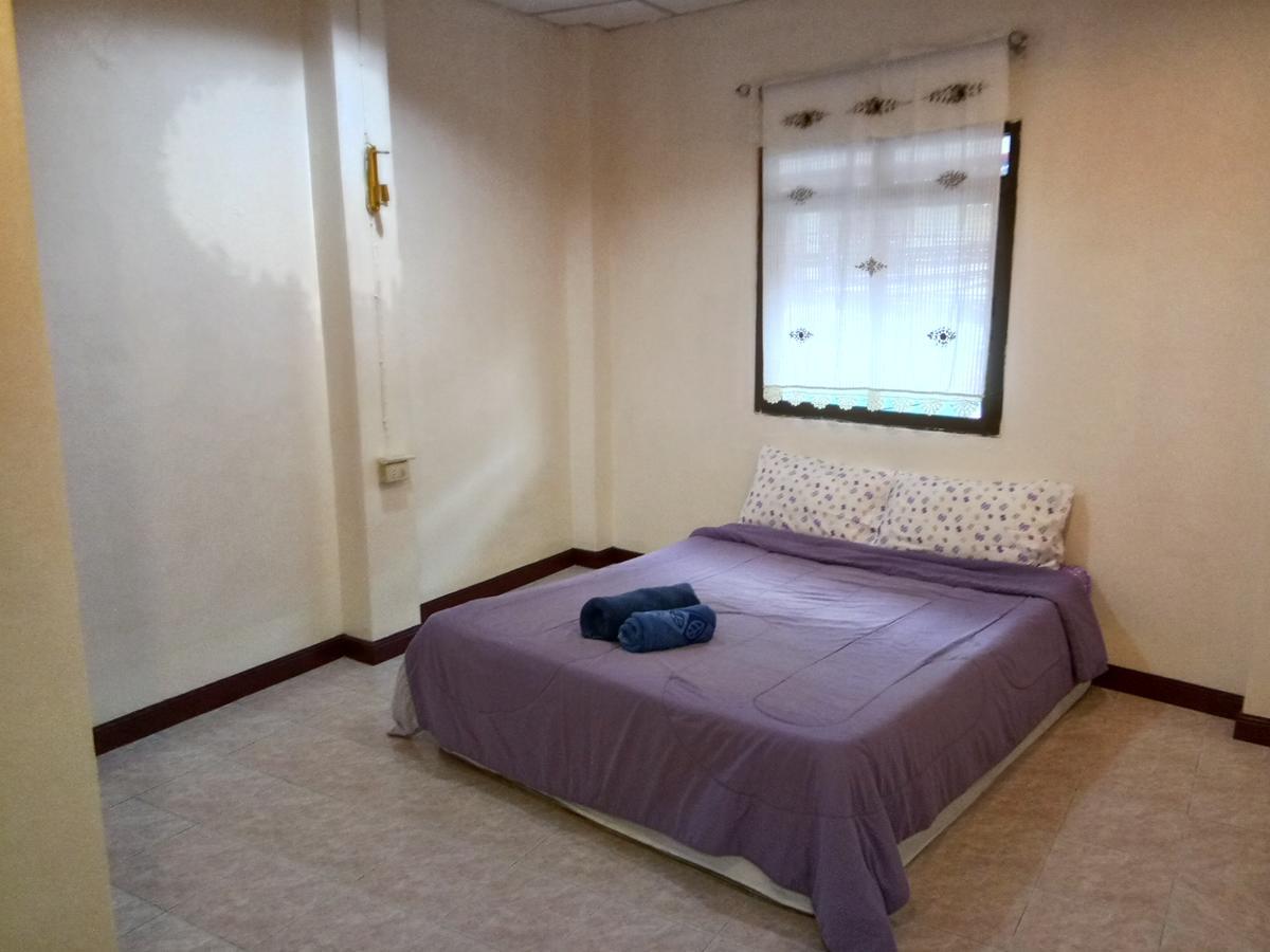Wild & Wandering Backpacker Hostel & Bar Haad Rin Oda fotoğraf